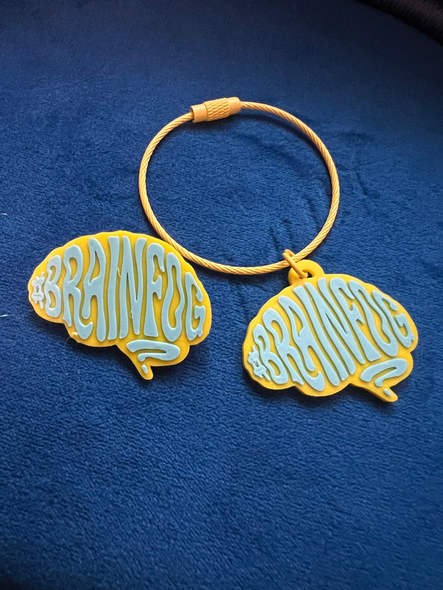 #BRAINFOG？バッジ&キーホルダー